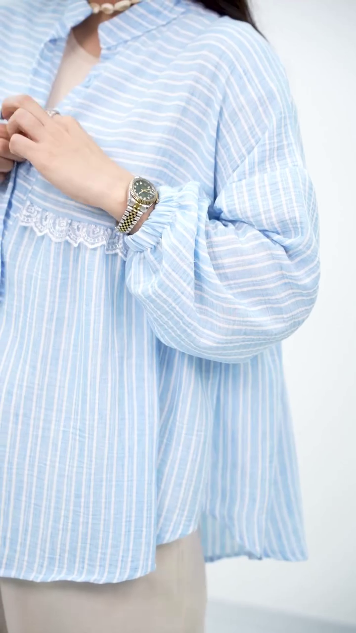 Chic Grey Striped Top with Delicate Lace Detail - Image 5
