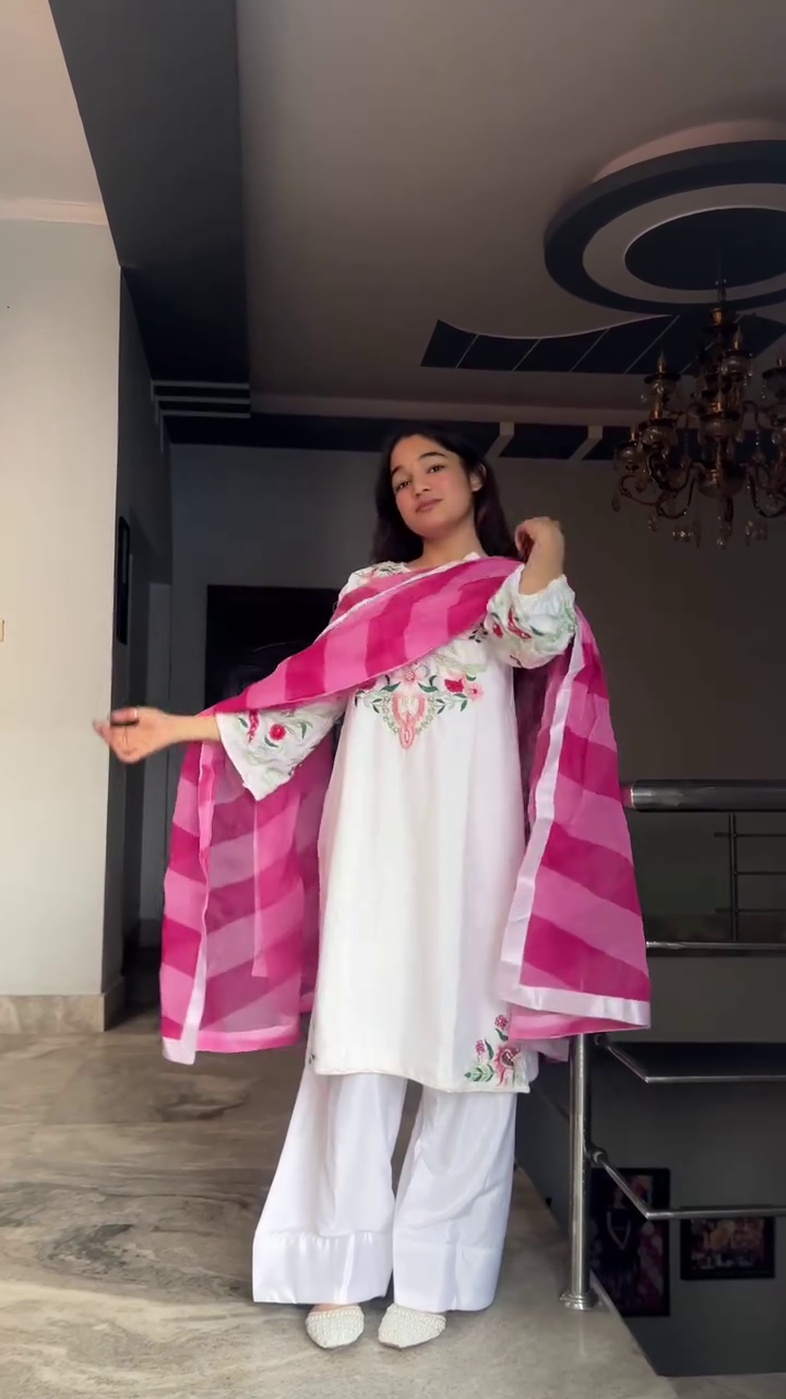Elegant White Floral Suit with Pink Dupatta - Image 4