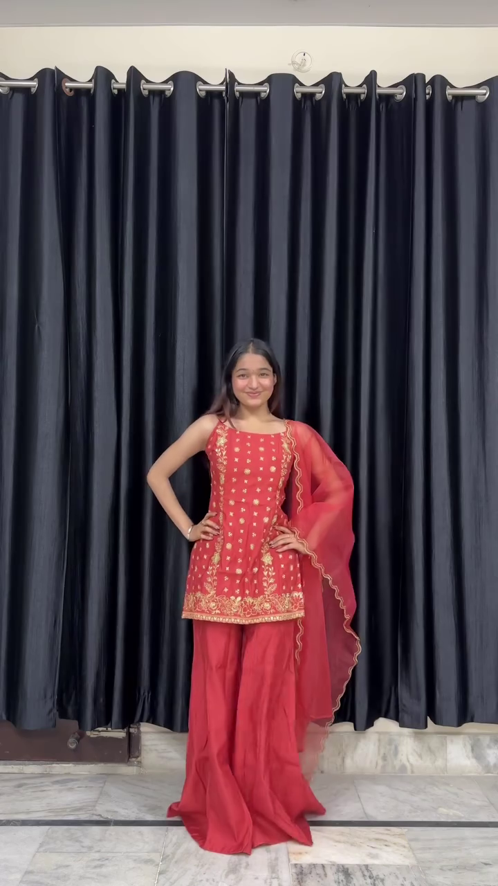 Vibrant Fuchsia Anarkali Set with Golden Border Detailing - Image 2